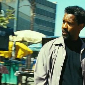 Foto Protegendo o Inimigo