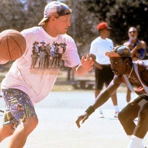 Foto Homens Brancos Não Sabem Enterrar