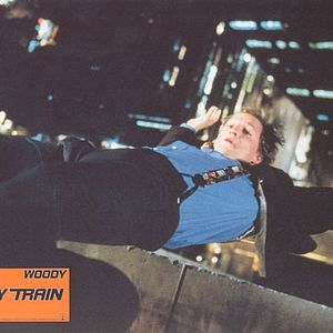 Foto Assalto Sobre Trilhos