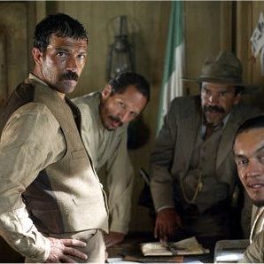 Foto E Estrelando Pancho Villa