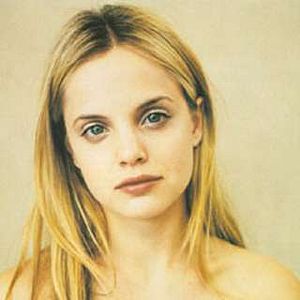 Foto Mena Suvari