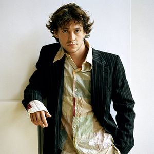 Foto Hugh Dancy
