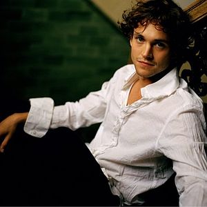 Foto Hugh Dancy