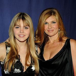 Foto Aimee Teegarden