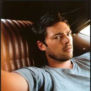 Foto Karl Urban