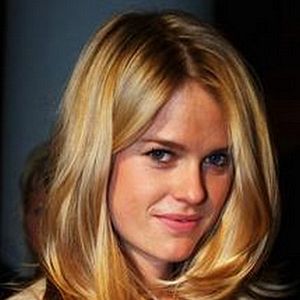 Foto Alice Eve