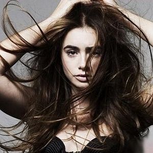 Foto Lily Collins