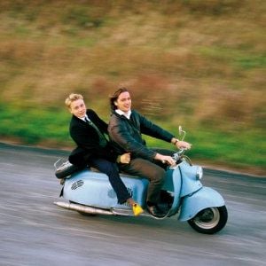 Foto Um Amor Além do Muro