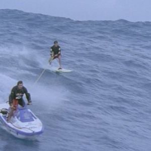 Foto Billabong Odyssey - A Busca pela Maior Onda do Mundo