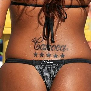 Foto Cinderelas, Lobos & um Príncipe Encantado