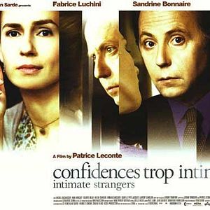 Foto Confidências Muito Íntimas