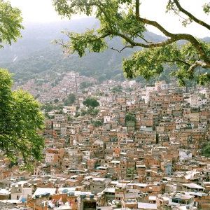 Foto Favela on Blast