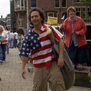 Foto Um Gigolô Europeu por Acidente