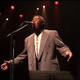 Foto Only the Strong Survive