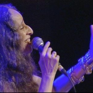 Foto Maria Bethânia - Música é Perfume