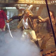 Foto Mestre dos Mares - O Lado Mais Distante do Mundo