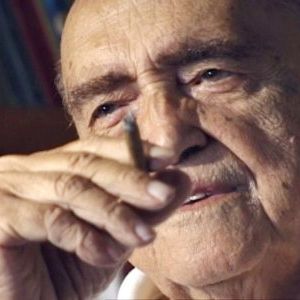 Foto Oscar Niemeyer - A Vida é um Sopro