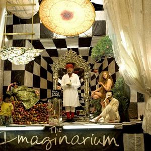 Foto O Mundo Imaginário do Dr. Parnassus