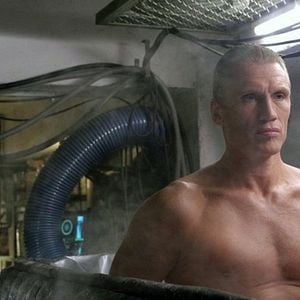 Foto Soldado Universal 3 - Regeneração