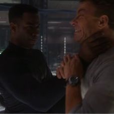 Foto Soldado Universal - O Retorno