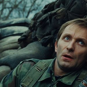 Foto Na Terra de Amor e Ódio