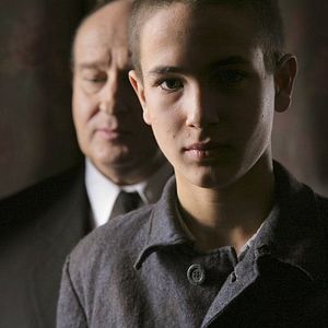 Foto Entre os Muros da Prisão