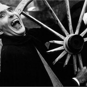 Foto Drácula no Mundo da Minissaia