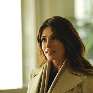 Foto Sarah Shahi