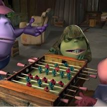 Foto O Grilo Feliz e os Insetos Gigantes