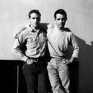 Foto Com Amor, Carolyn