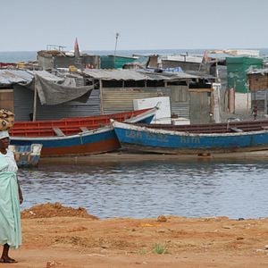 Foto Cartas para Angola