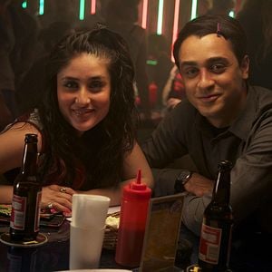 Foto Ek Main Aur Ekk Tu