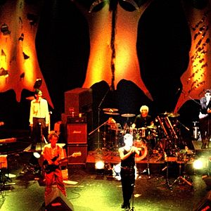 Foto Titãs - A Vida Até Parece uma Festa