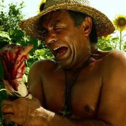 Foto Chapeuzinho Vermelho do Inferno