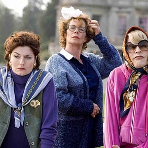 Foto Escola para Garotas Bonitas e Piradas