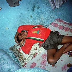 Foto Nascidos em Bordéis