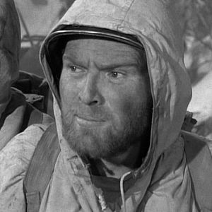 Foto Capacete de Aço