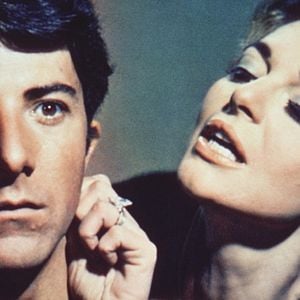 Foto A Primeira Noite de um Homem