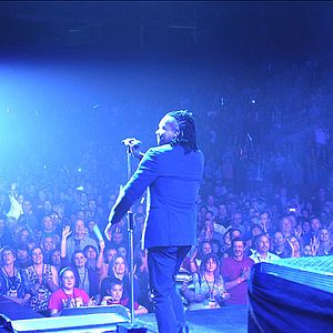 Foto Deus Não Está Morto