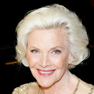 Foto Honor Blackman
