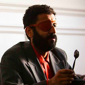 Foto Adeel Akhtar