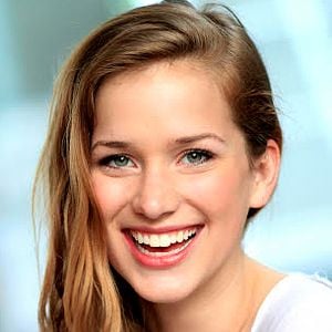 Foto Elizabeth Lail