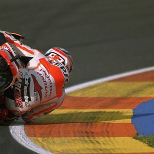 Foto On Any Sunday: The Next Chapter