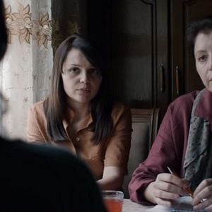 Foto Three Windows and a Hanging