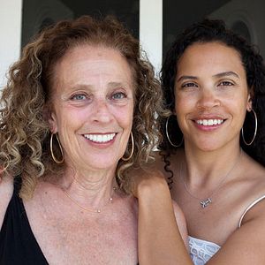 Foto Little White Lie