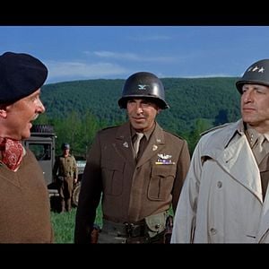 Foto Patton - Rebelde ou Herói?