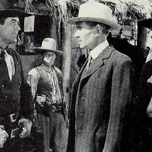 Foto Duelo Sangrento