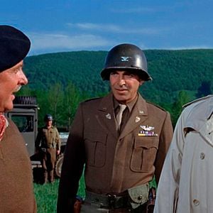 Foto Patton - Rebelde ou Herói?