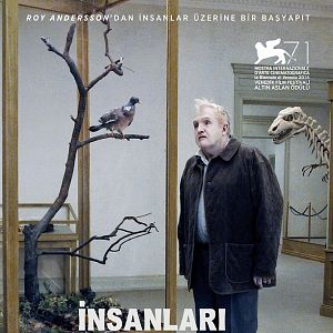 Foto Um Pombo Pousou num Galho Refletindo sobre a Existência