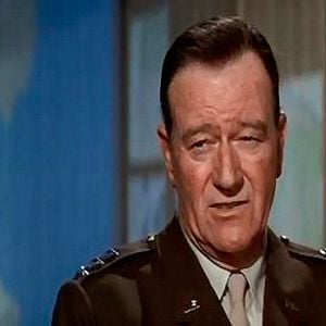 Foto À Sombra de um Gigante